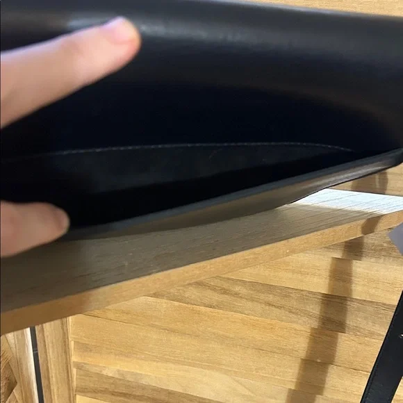 Madewell The Abroad Shoulder Bag, Black Leather Crossbody Purse - Picture 7 of 10